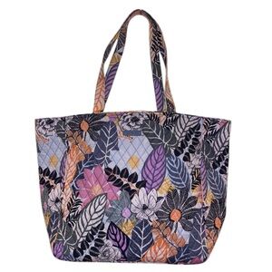 Vera Bradley Grand Tote - pattern Palm Floral